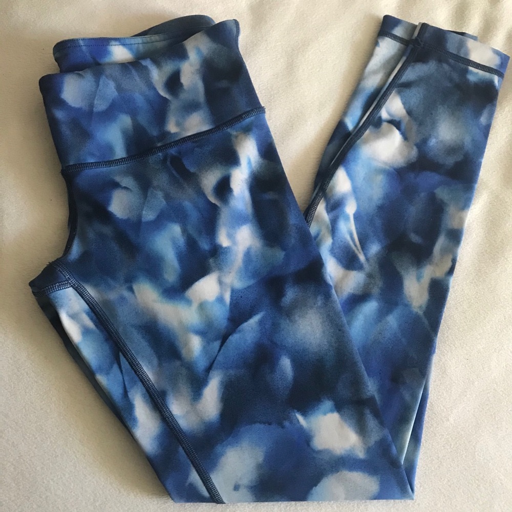 Lululemon blue leggings